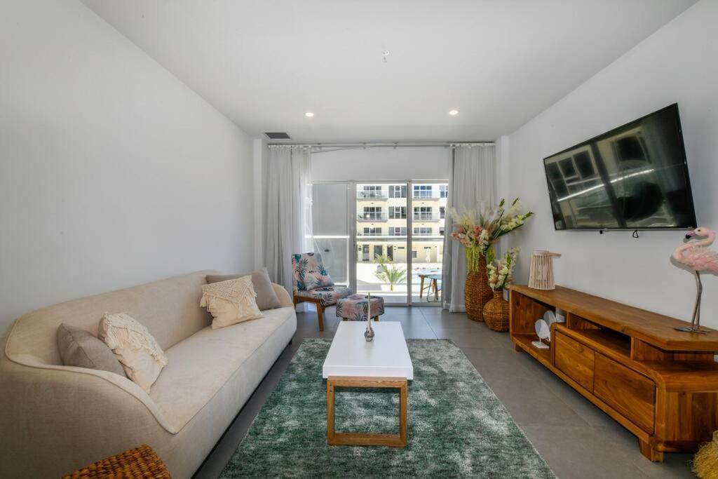 Luxurious Ocean Front Condo With Sunset Views 2 Bed-2 Bath Oranjestad Dış mekan fotoğraf